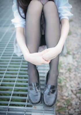 欧美童装外套冬天_BD全集免费观看