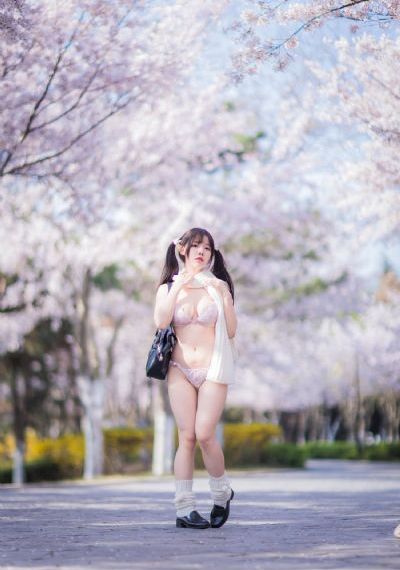 日韩欧美中文字幕va_剧情片免费观看最新