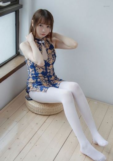 欧美比基尼美女模特_高清在线观看电视