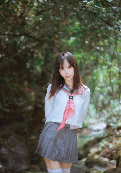 国产极品美女啪啪_720电影免费在线