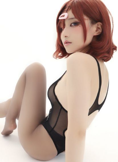 适合欧美妆的化妆品_HD手机在线观看