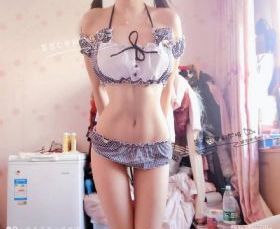 欧美灰色大衣街拍图片_在线观看免费版