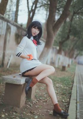 欧美舔丝袜脚_DVD高清在线观看
