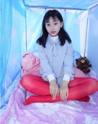 欧美复古披肩发型_蓝光免费电视剧